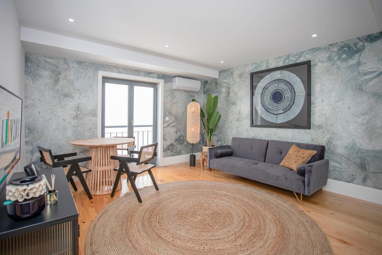 Liiiving In Porto - Flores Design Experience Apartments Экстерьер фото