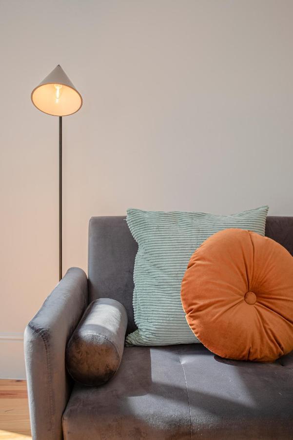 Liiiving In Porto - Flores Design Experience Apartments Экстерьер фото